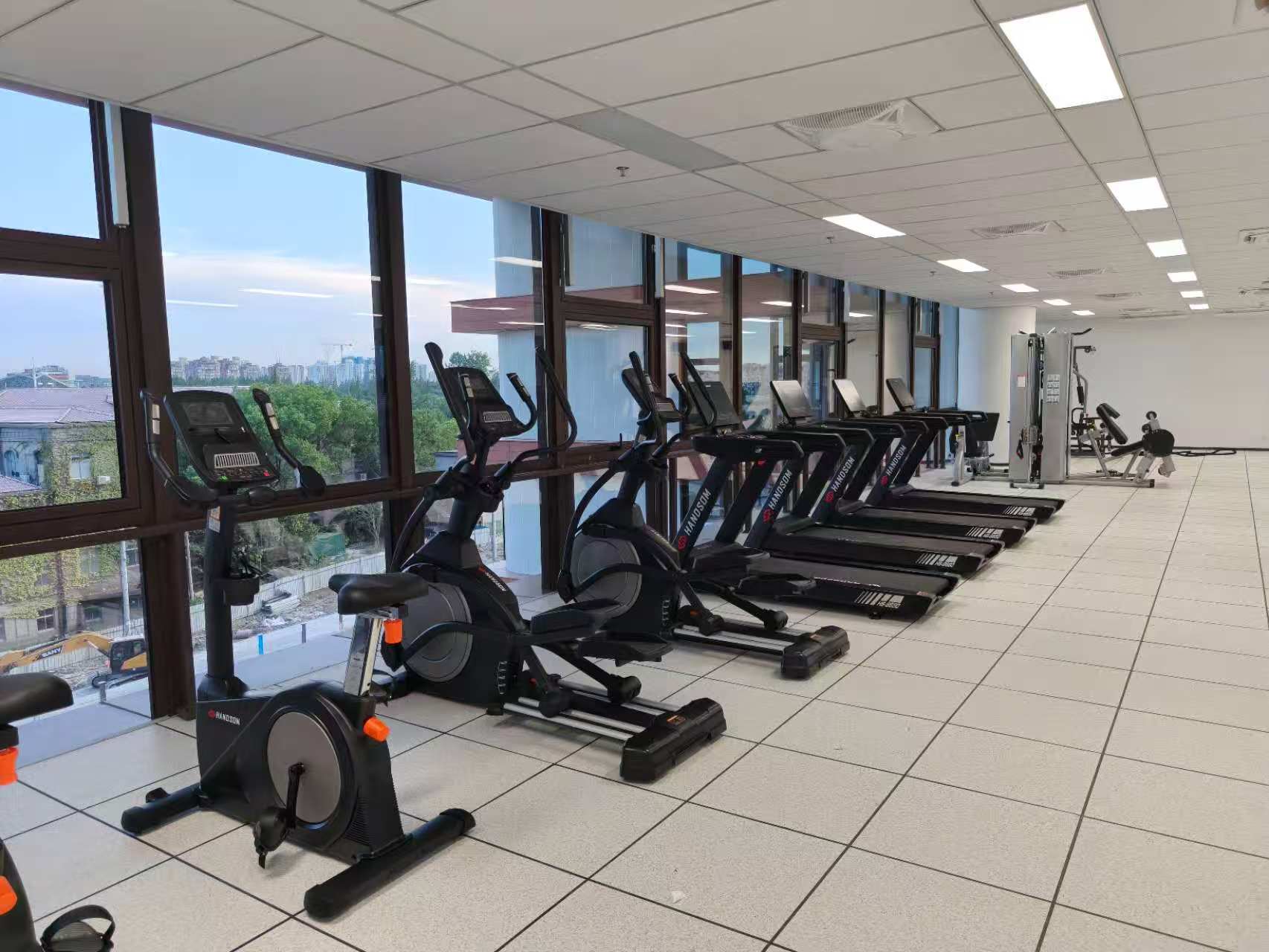 悍德森| 南站學校 健身房配置方案