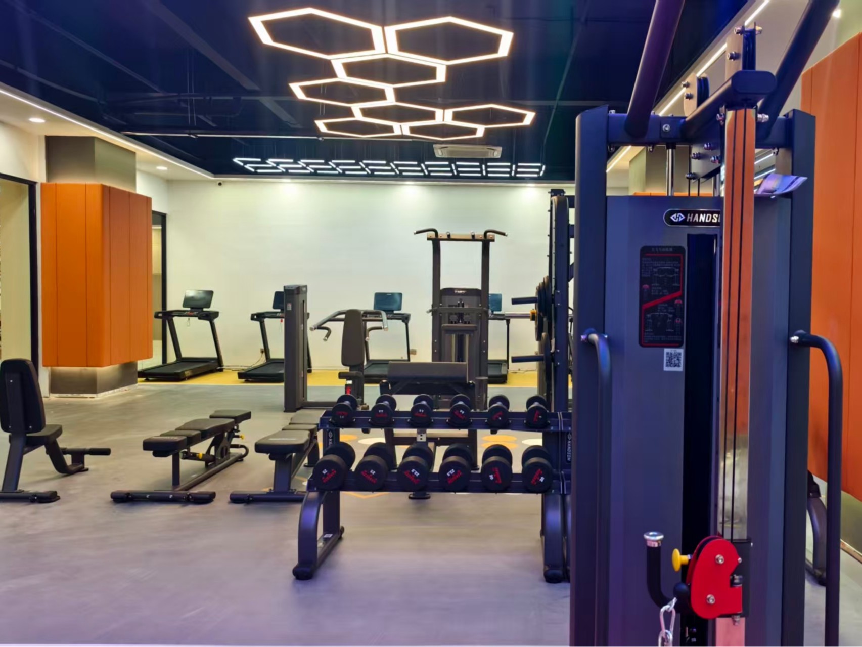 多功能綜合訓(xùn)練器哪款好？我來告訴你